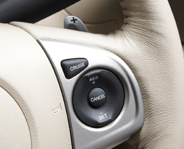 �N���[�Y�R���g���[��