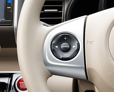 �Ɩ��t�I�[�f�B�I�����[�g�@�R���g���[���X�C�b�`