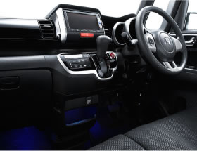 ��i�f�U�C����3�Ⴡ�[�^�[