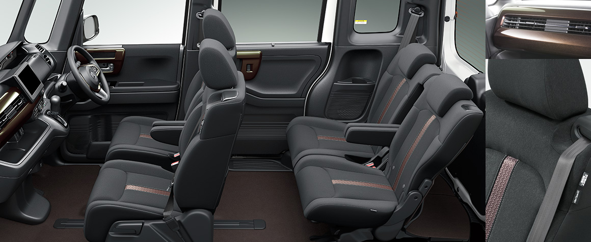 ブラックインテリア × カスタムブラックシート