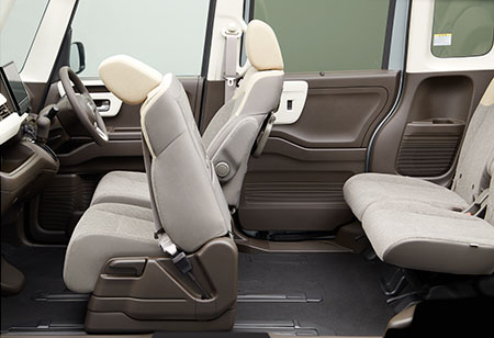 助手席スーパースライドシート