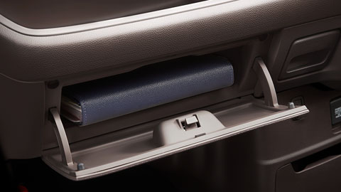 グローブボックス