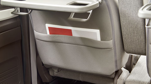 シートバックポケット（運転席/助手席）