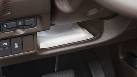 ドライバーズロアーポケット