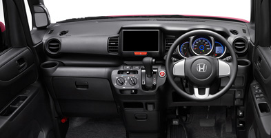 �C���e���A