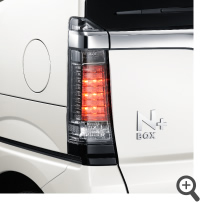 ���t���N�^�[�ʑ̌^LED���A�R���r�l�[�V���������v