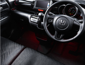 �C���e���A�C���~�l�[�V�����i���b�h�j