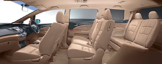 L�iFF�j �C���e���A�J���[�̓x�[�W��