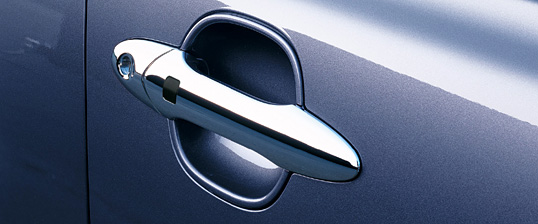 L�iFF�j �{�f�B�J���[�̓O���C�b�V�����[�u�E���^���b�N