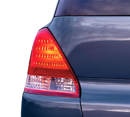 L�iFF�j �{�f�B�J���[�̓O���C�b�V�����[�u�E���^���b�N