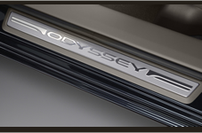 �A���~���T�C�h�X�e�b�v�K�[�j�b�V��