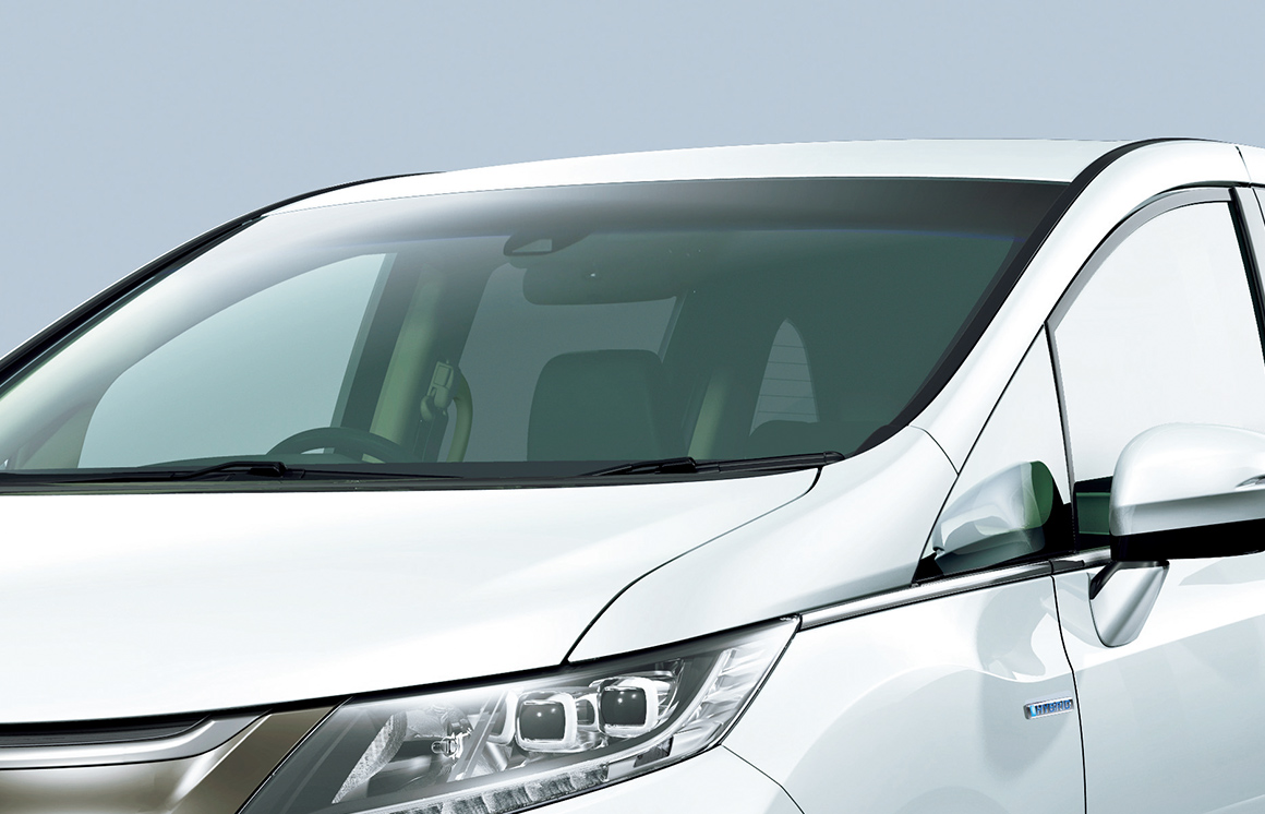 IRカット〈遮熱〉ガラス［フロントウインドウ＆フロントドア］＋スーパーUVカットガラス［フロントドア］