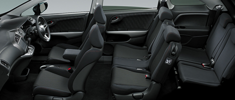 Photo:RSZ�ES�p�b�P�[�W(1.8L/FF) �C���e���A�J���[�̓u���b�N�@�I�[�f�B�I�z�[�����b�h�̓f�B�[���[�I�v�V����