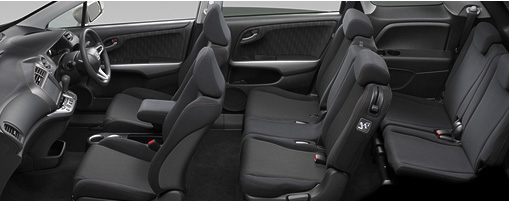 �ʐ^��ZS�i1.8L�j�C���e���A�J���[�̓u���b�N�@�I�[�f�B�I�z�[�����b�h�̓f�B�[���[�I�v�V����