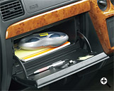 �J�[�h�z���_�[�����O���[�u�{�b�N�X