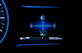 �}���`�C���t�H���[�V�����E�f�B�X�v���C