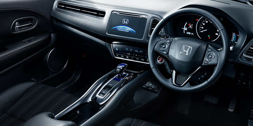 Photo：HYBRID Z・Honda SENSING（FF） インテリアカラーはパッションブラック　メーカーオプション装着車
