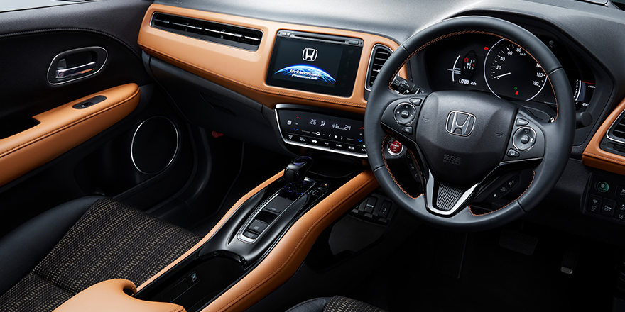 Photo：HYBRID Z・Honda SENSING（FF） インテリアカラーはジャズブラウン　メーカーオプション装着車