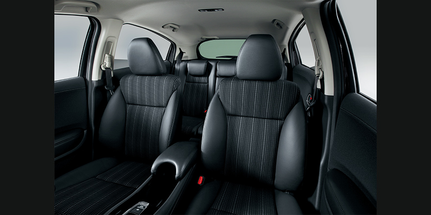 Photo：HYBRID Z・Honda SENSING（FF） インテリアカラーはパッションブラック