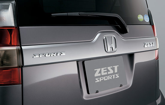 �_�[�N�V���o�[���A���C�Z���X�K�[�j�b�V��