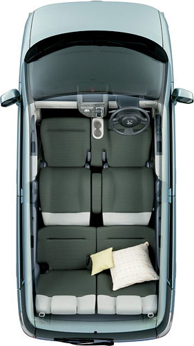 �w�b�h���X�g���O���ăt�����g�V�[�g��|���΁A�t���b�g�ɁB���A�V�[�g�̓��N���C�j���O�@�\�t�B