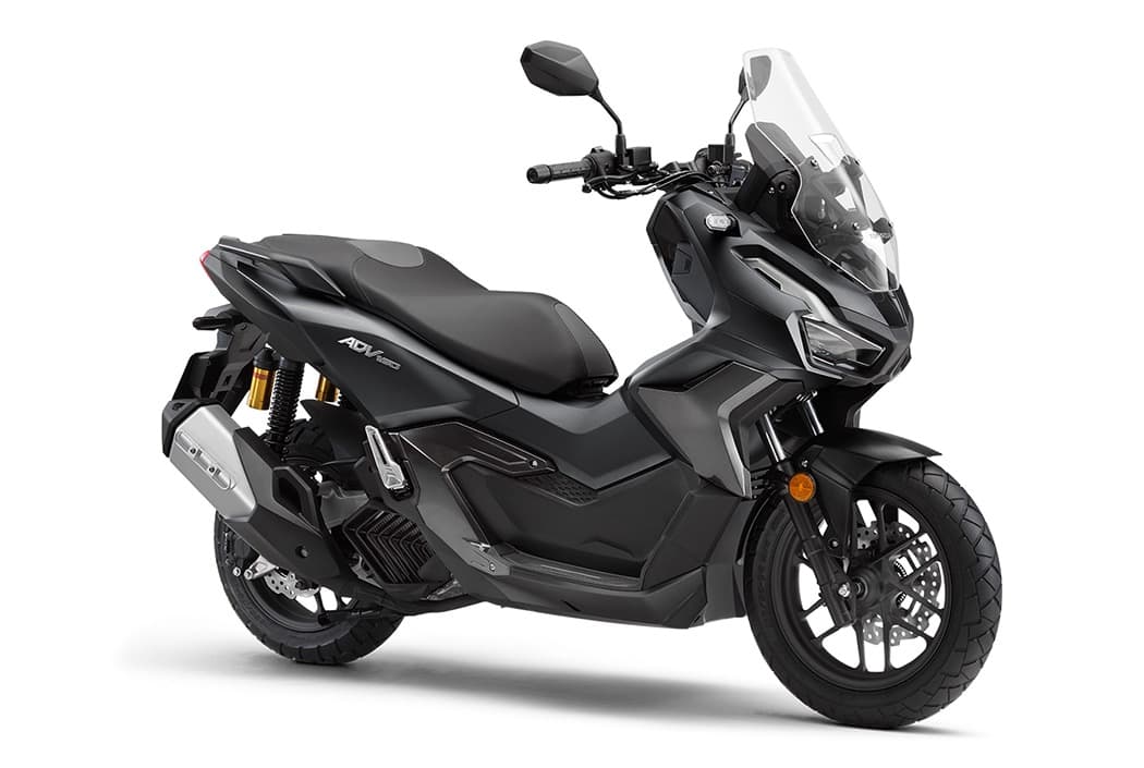 ADV160 マットガンパウダーブラックメタリック