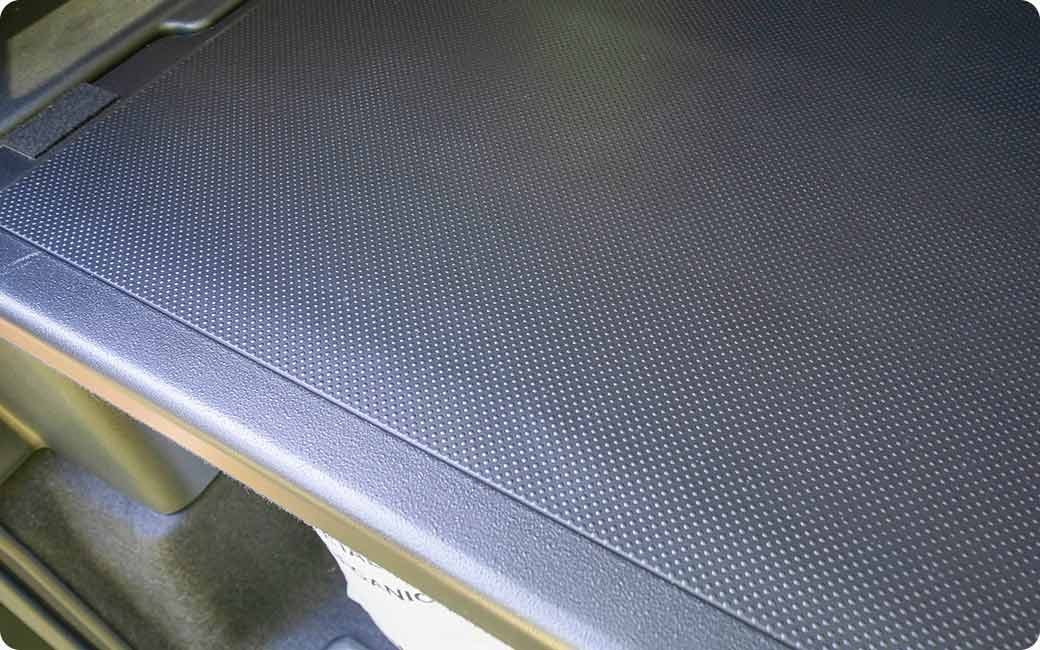 かさばりがちなアイテムをバッグにひとまとめに！