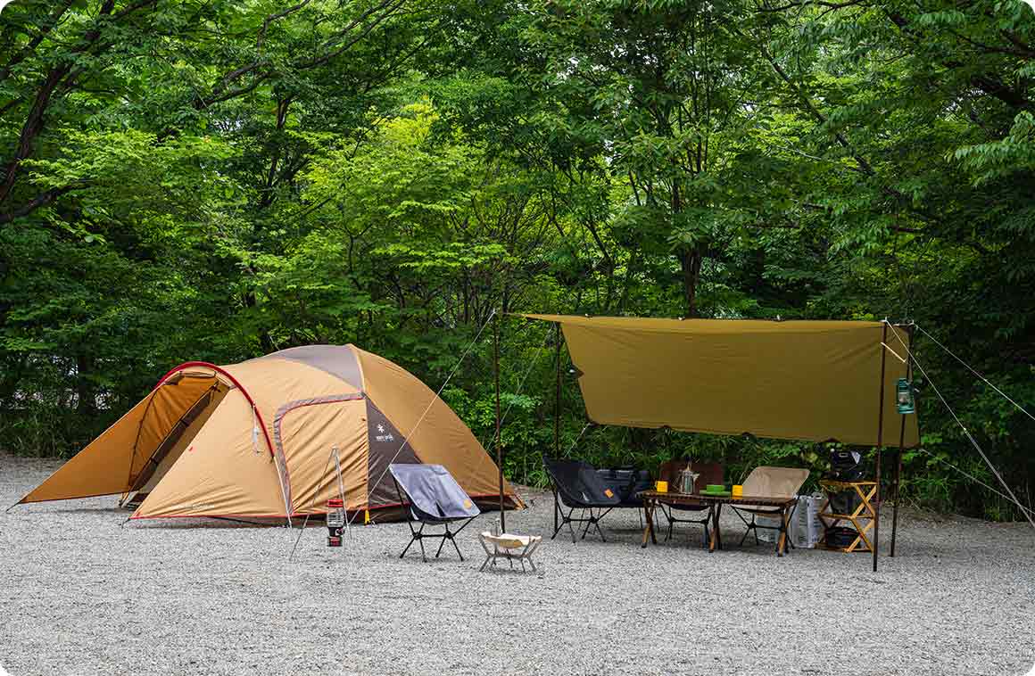 キャンプ道具設営後