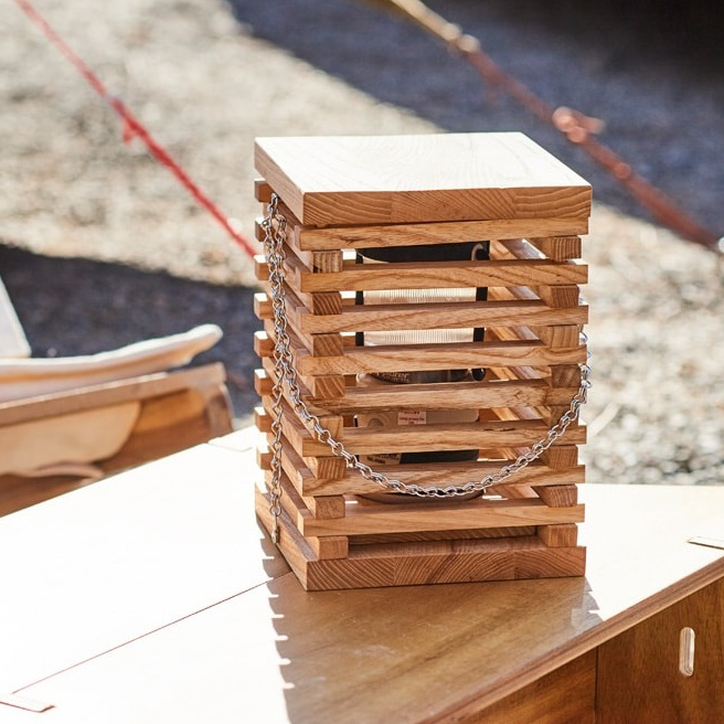 オシャレな木製のLEDランタン専用ケース