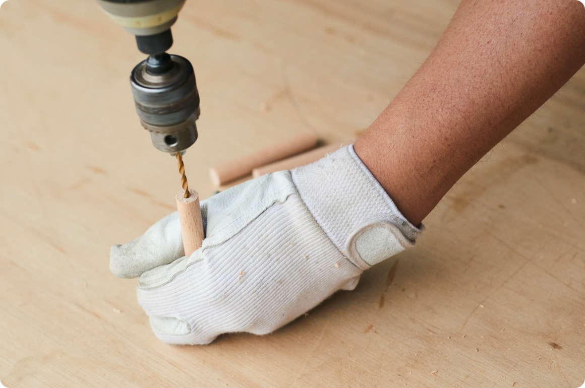 幹部分は曲線にカットすることで、樹木らしい造形になります