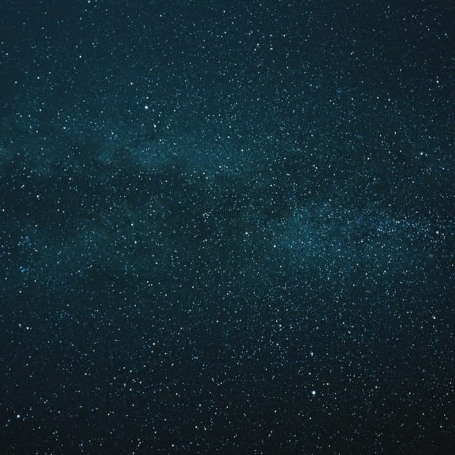 ペルセウス座流星群や星空観察を楽しもう！ 夏のキャンプで星空を楽しむ ポイント