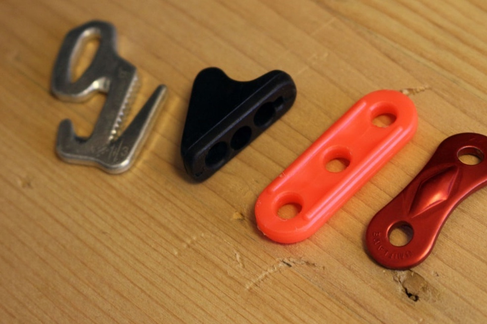 自在金具の種類と使い方、壊れた時の対処法もご紹介