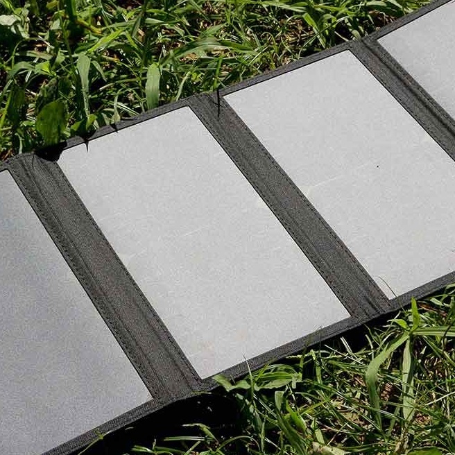 モバイル型ソーラーパネルの 使い方