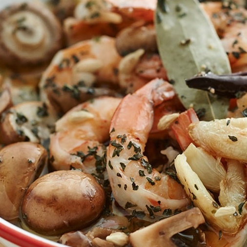 エビとマッシュルームのオイル漬け