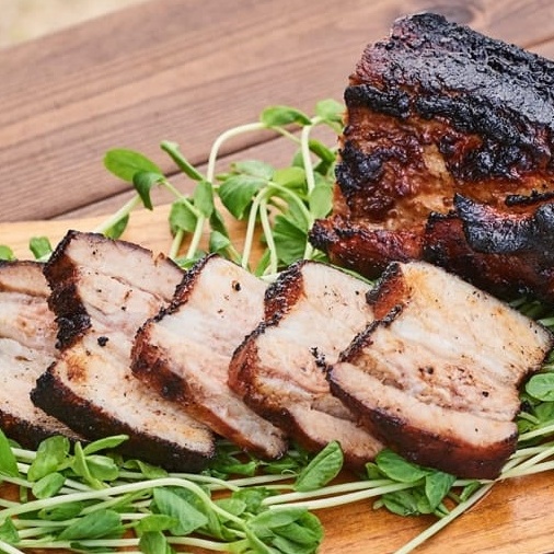 ソース漬け豚バラ塊焼き