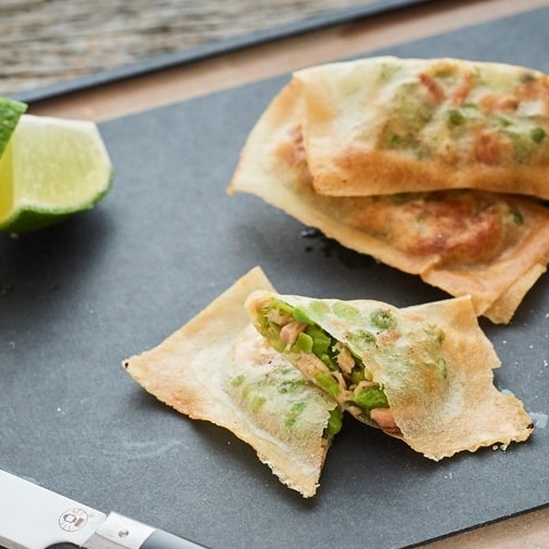 グリンピースとツナの春巻き