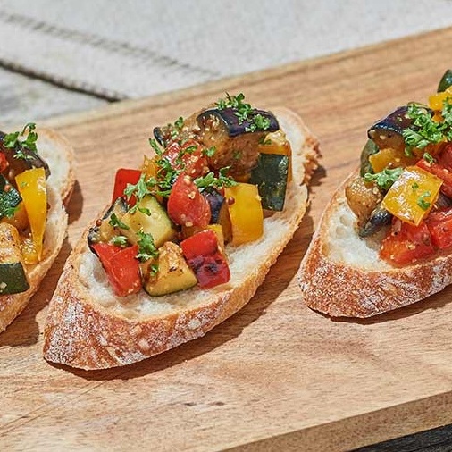 夏野菜のハニーマスタードブルスケッタ