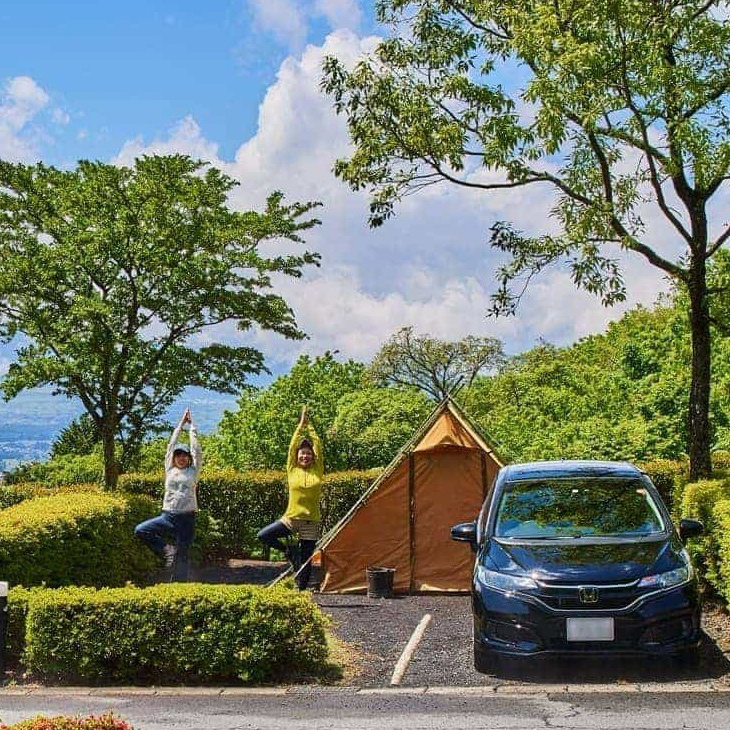 腰痛予防や胃もたれ改善にも！ヨガでキャンプの体調不良を予防し隊！