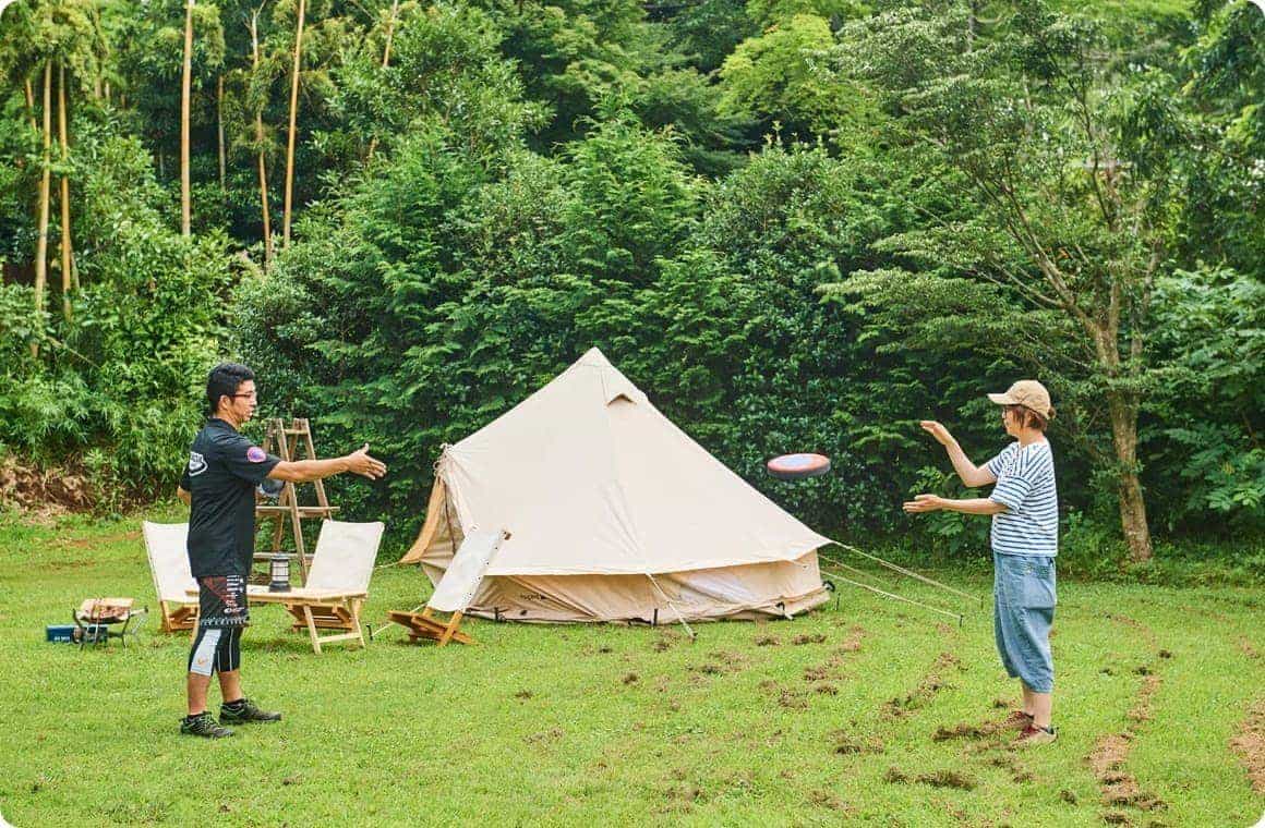 キャンプでできるドッヂビーの遊び方