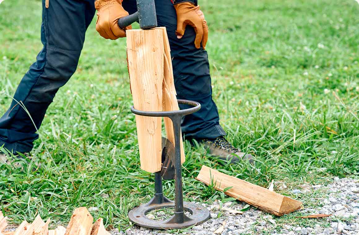 バトニング／フェザースティック