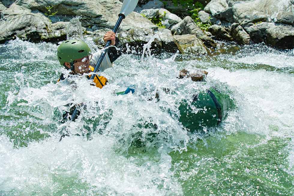 場所によっては、ひとつ目の水しぶきの先がほとんど見えないことも