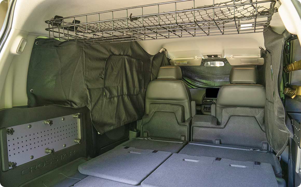 車中泊に便利な純正アクセサリー