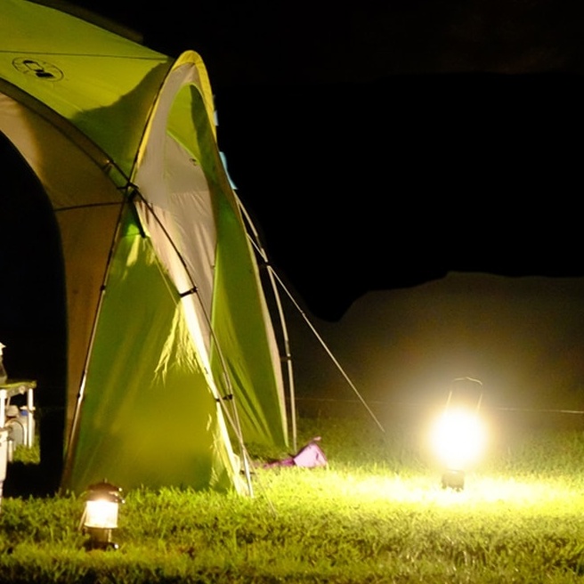 キャンプの夜のライティング術