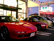 �C���̓L�����H