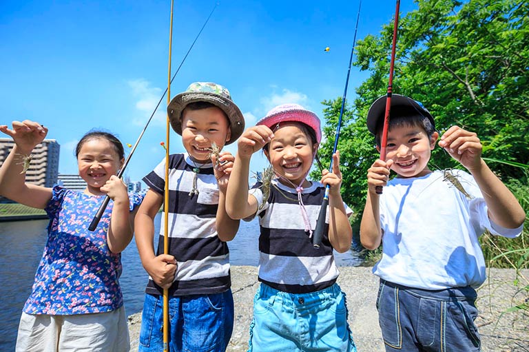 梅雨が来たら好機到来！「テナガエビ釣り」の魅力