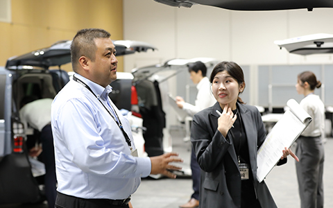 私にお任せください！