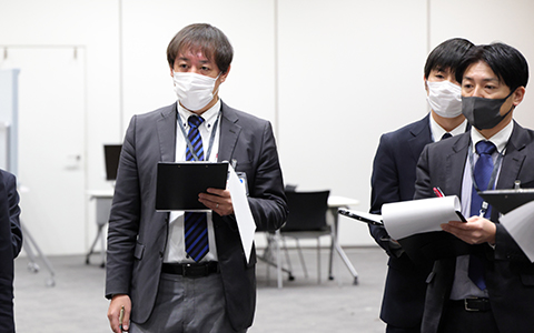 私にお任せください！