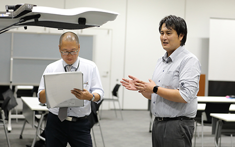 私にお任せください！