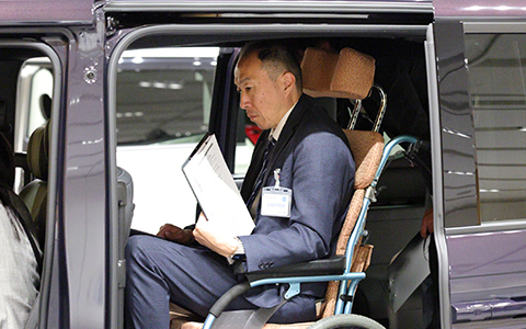 私にお任せください！