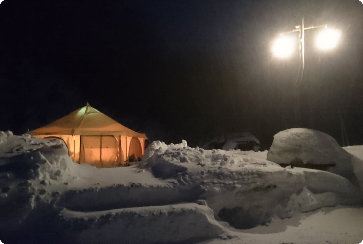 例年の積雪のピークは2月。年によって差はあるものの、2m近く積雪することも